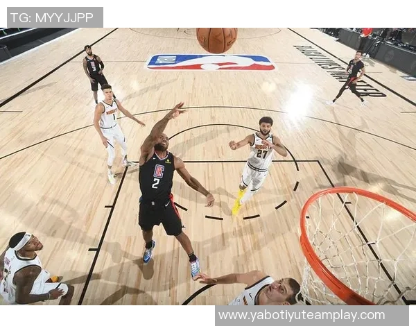 保罗半场哑火仅得1板1助英雄迟暮的他还能否重返巅峰