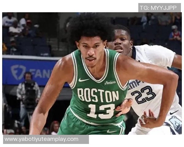 哈珀表现出色6投4中贡献9分3助攻正负值全队最高达到20分