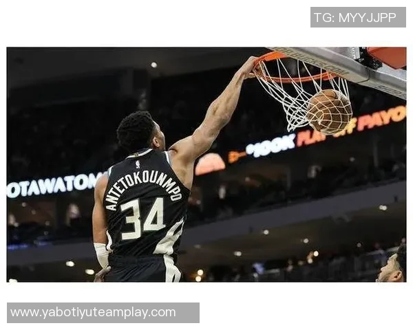 杰伦布朗首节表现惊艳全场5投全中砍下13分2助助力球队进攻