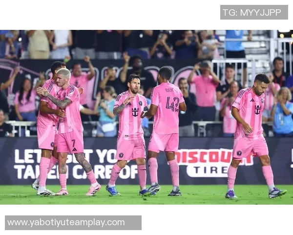 阿连德季后赛首度戴帽追平纪录喜获冠军荣耀