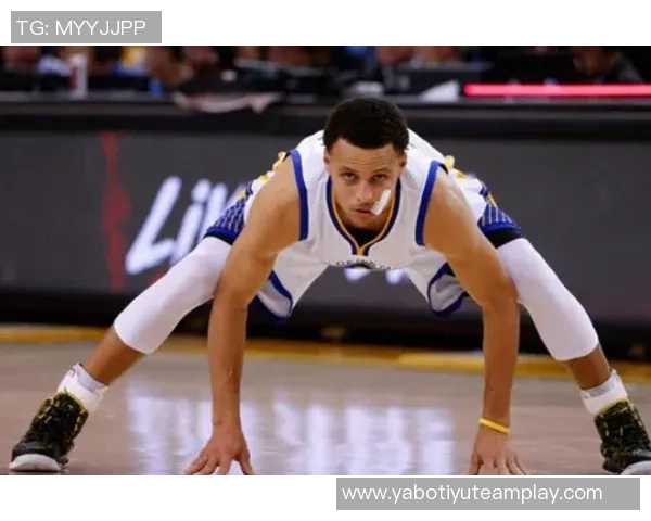 基德赞扬凯莱布马丁在防守和进攻中的出色表现与创造机会能力